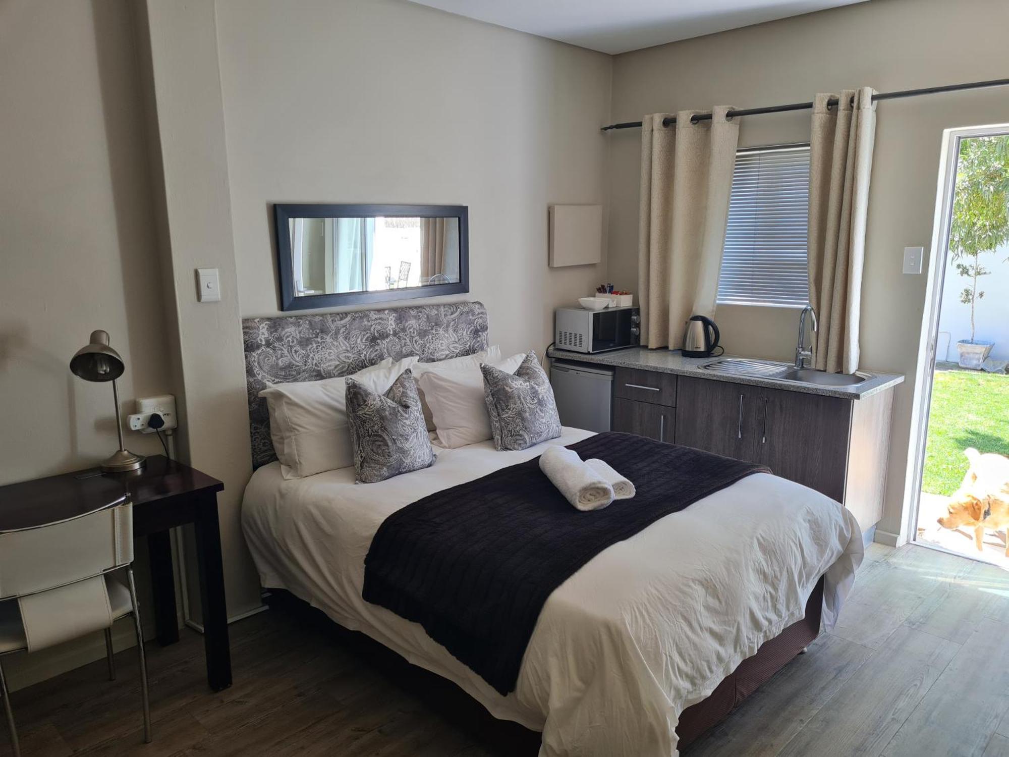 Bed and Breakfast Urban Manor Порт-Элизабет Экстерьер фото